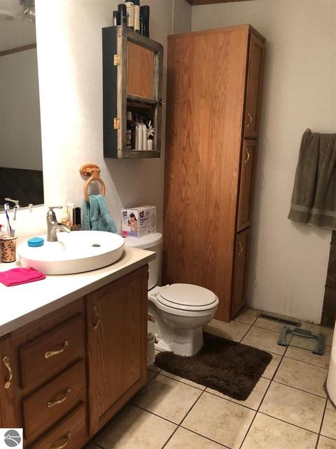 9059 E River Rd, Mount Pleasant, MI 48858 photo 11