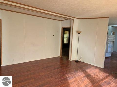 9059 E River Rd, Mount Pleasant, MI 48858 photo 24