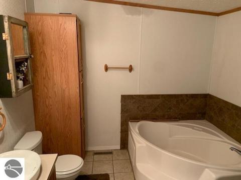9059 E River Rd, Mount Pleasant, MI 48858 photo 18