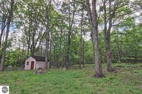 1843 Bendon Rd, Interlochen, MI 49643 photo 11