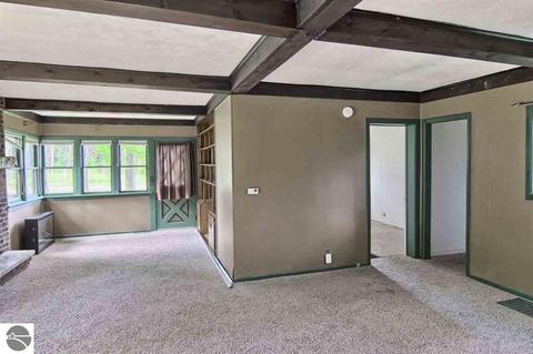 1843 Bendon Rd, Interlochen, MI 49643 photo 4