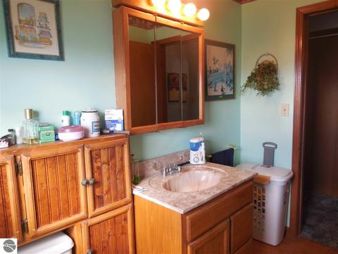 1507 N Mcclelland Rd, Ithaca, MI 48847 photo 19