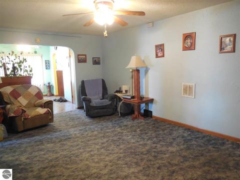 1507 N Mcclelland Rd, Ithaca, MI 48847 photo 10