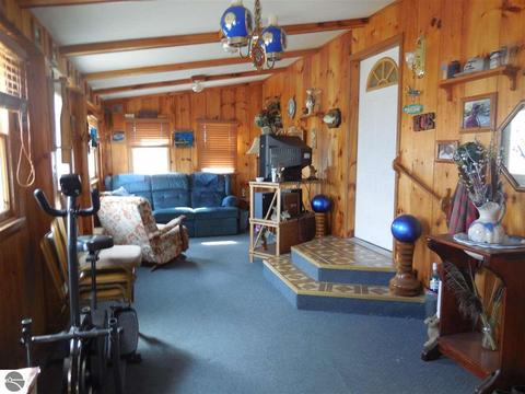 1507 N Mcclelland Rd, Ithaca, MI 48847 photo 7