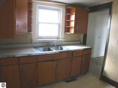 2668 S Begole Rd, Ithaca, MI 48847 photo 6