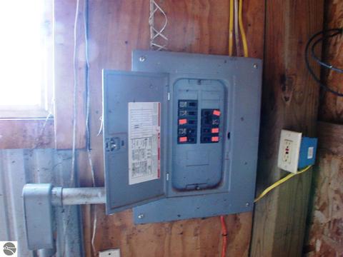 2668 S Begole Rd, Ithaca, MI 48847 photo 7