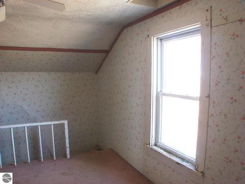 2668 S Begole Rd, Ithaca, MI 48847 photo 18