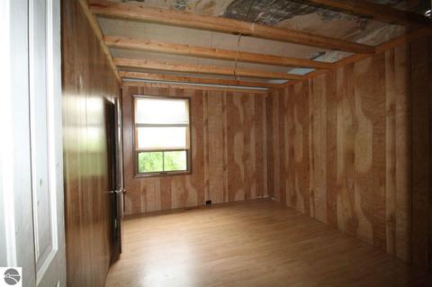 224 S Ithaca St, Ithaca, MI 48847 photo 9