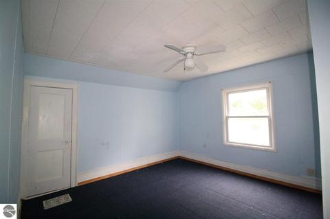 224 S Ithaca St, Ithaca, MI 48847 photo 16
