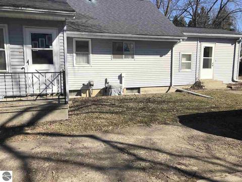 421 Moyer Ave, Alma, MI 48801 photo 17