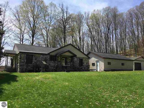2262 Ely Rd, Honor, MI 49640 photo 2