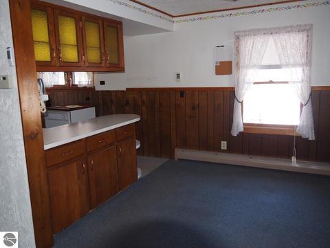 2262 Ely Rd, Honor, MI 49640 photo 5