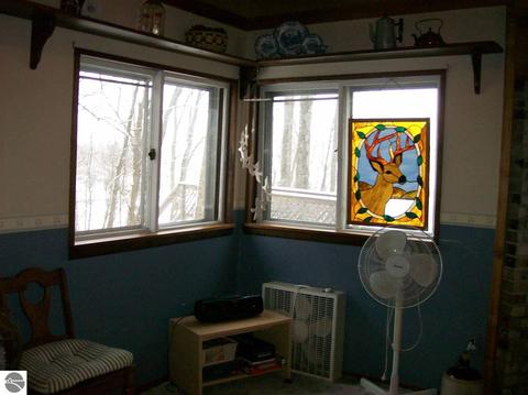 924 Schemp Rd, Lupton, MI 48635 photo 10