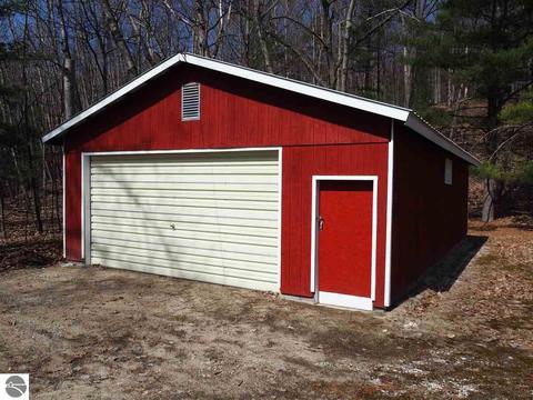 6876 Deadstream Rd, Honor, MI 49640 photo 3