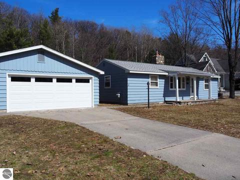 6876 Deadstream Rd, Honor, MI 49640 photo 4