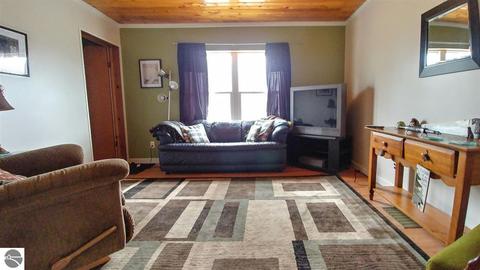 208 Myrtle St, Boon, MI 49618 photo 8