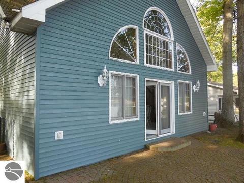 4809 Pinellas Dr, Hale, MI 48739 photo 2
