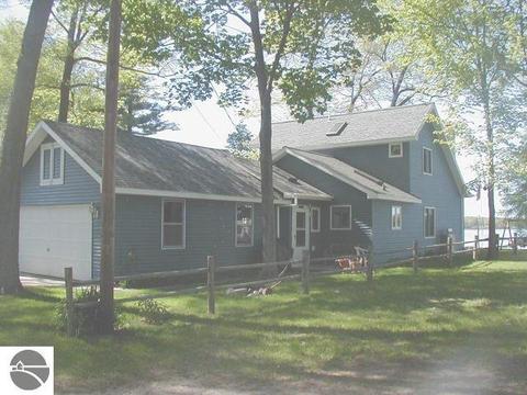 4809 Pinellas Dr, Hale, MI 48739 photo 3