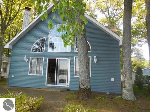 4809 Pinellas Dr, Hale, MI 48739 photo 4