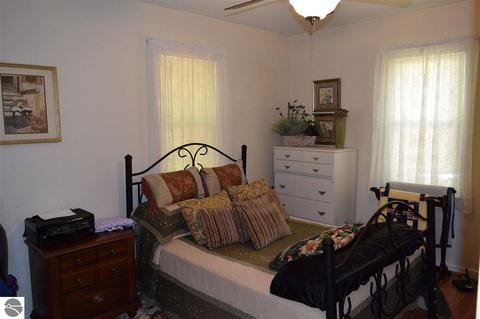 224 E Wright Ave, Shepherd, MI 48883 photo 14