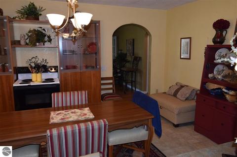 224 E Wright Ave, Shepherd, MI 48883 photo 10