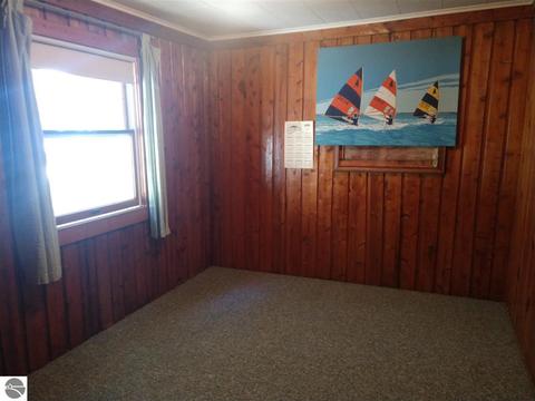 276 N Huron, Au Gres, MI 48703 photo 18