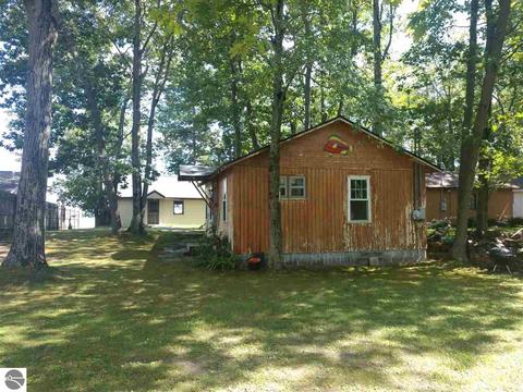 276 N Huron, Au Gres, MI 48703 photo 10