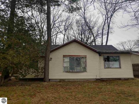 276 N Huron, Au Gres, MI 48703 photo 3