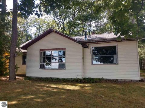 276 N Huron, Au Gres, MI 48703 photo 8