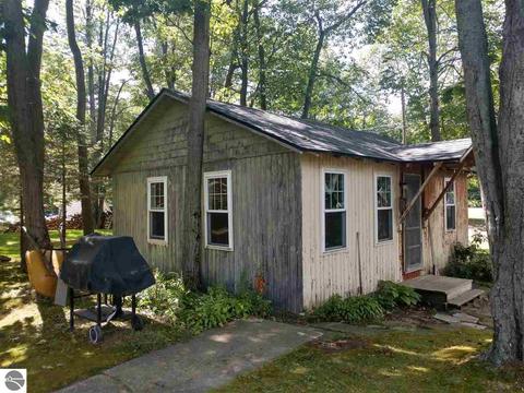 276 N Huron, Au Gres, MI 48703 photo 9