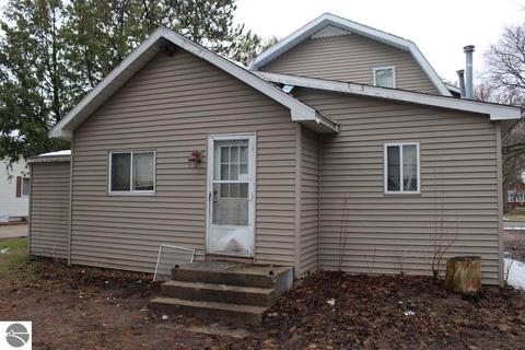 314 E Seventh St, Clare, MI 48617 photo 21