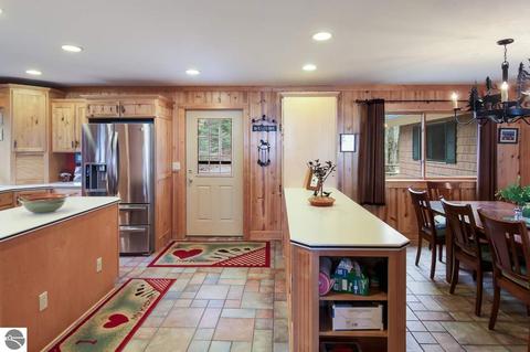 7369 White Pine Dr, Ellsworth, MI 49729 photo 13
