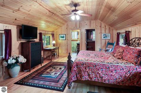 7369 White Pine Dr, Ellsworth, MI 49729 photo 7