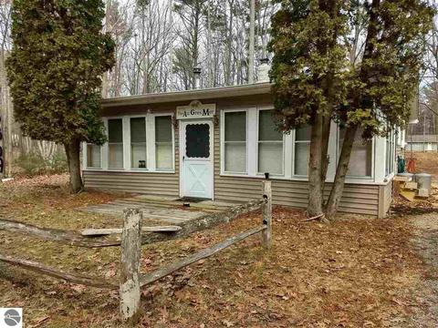 5369 E 8th St, Au Gres, MI 48703 photo 1