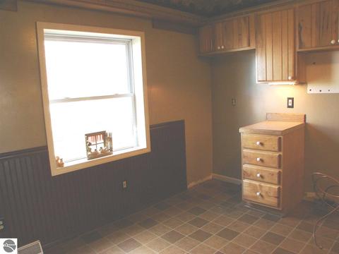 3532 N Warner Rd, Sumner, MI 48889 photo 7