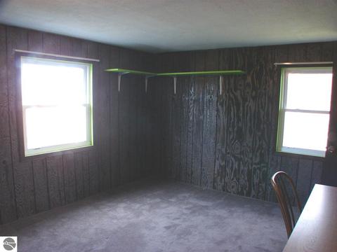 3532 N Warner Rd, Sumner, MI 48889 photo 36