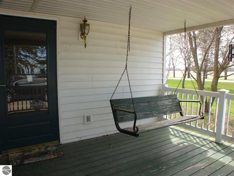 3532 N Warner Rd, Sumner, MI 48889 photo 3