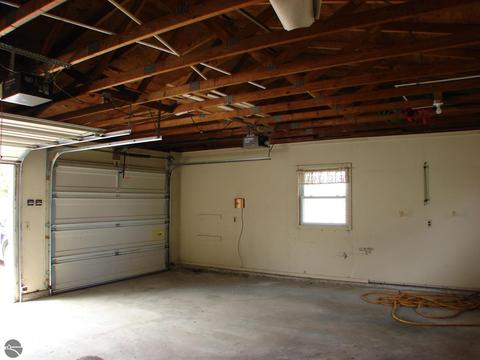 3532 N Warner Rd, Sumner, MI 48889 photo 39