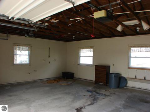 3532 N Warner Rd, Sumner, MI 48889 photo 41