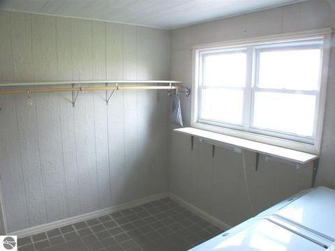 3532 N Warner Rd, Sumner, MI 48889 photo 11