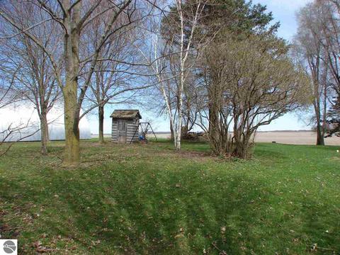 3532 N Warner Rd, Sumner, MI 48889 photo 45