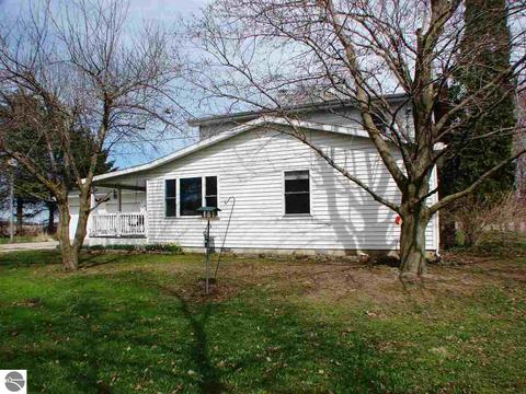 3532 N Warner Rd, Sumner, MI 48889 photo 52