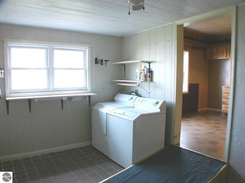 3532 N Warner Rd, Sumner, MI 48889 photo 13