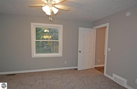 2612 Algonquin, Interlochen, MI 49643 photo 10