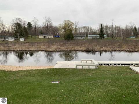 1734 Pointe Rd, Hale, MI 48739 photo 6