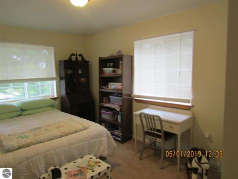 989 Schemp Rd, Lupton, MI 48635 photo 22