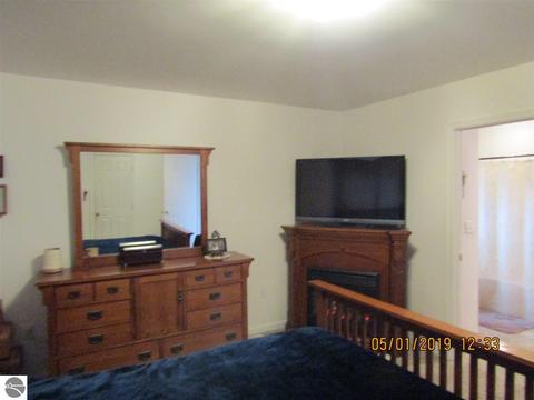 989 Schemp Rd, Lupton, MI 48635 photo 21