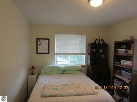 989 Schemp Rd, Lupton, MI 48635 photo 23