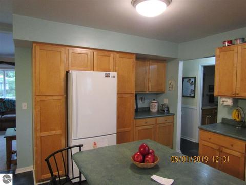 989 Schemp Rd, Lupton, MI 48635 photo 15
