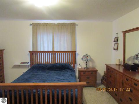 989 Schemp Rd, Lupton, MI 48635 photo 19